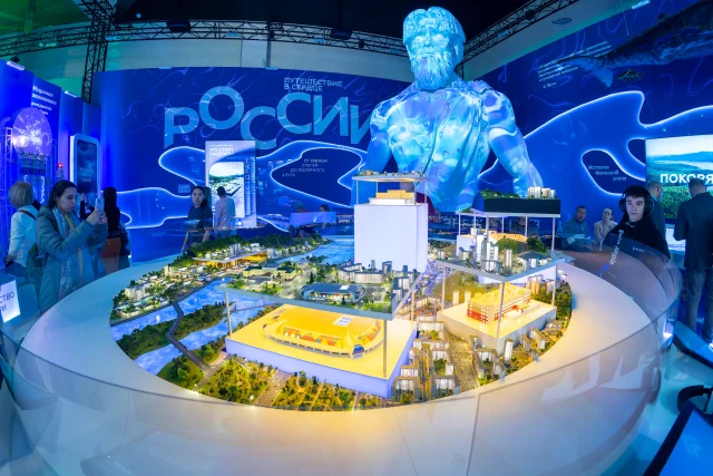 Путин посоветовал - иностранцы прислушались: Выставка "Россия" доказала статус сверхдержавы