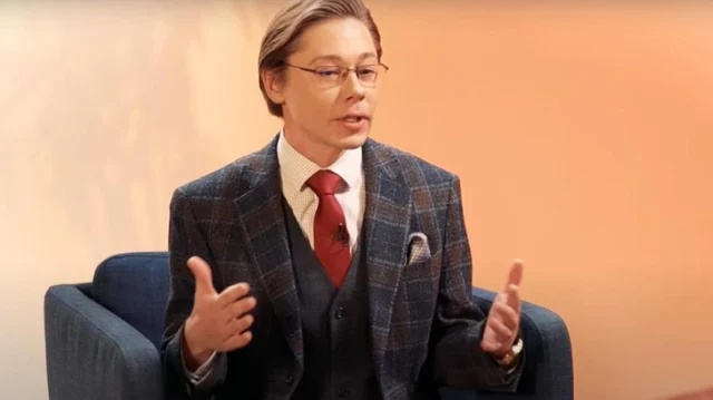 Любовь на камеру: Дмитрий Бикбаев рассказал о своих романах на "Фабрике звёзд"